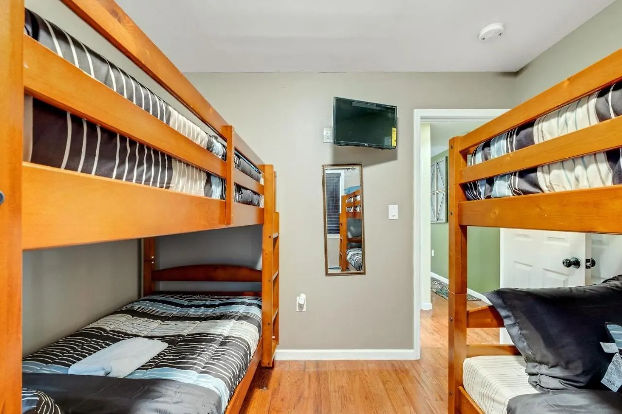 Holiday home Modern Cozy 3Br Home Just 10 Mins From Jfk! Residence New York