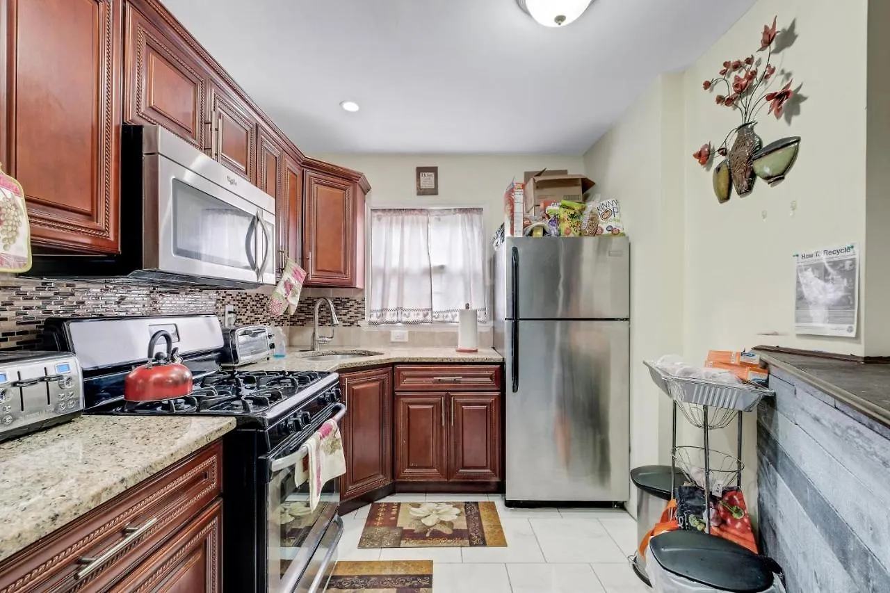 Modern Cozy 3Br Home Just 10 Mins From Jfk! Residenceニューヨーク 0*,  米国